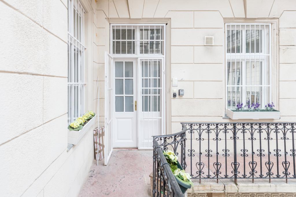 Tamara Apartman Budapest Exterior photo